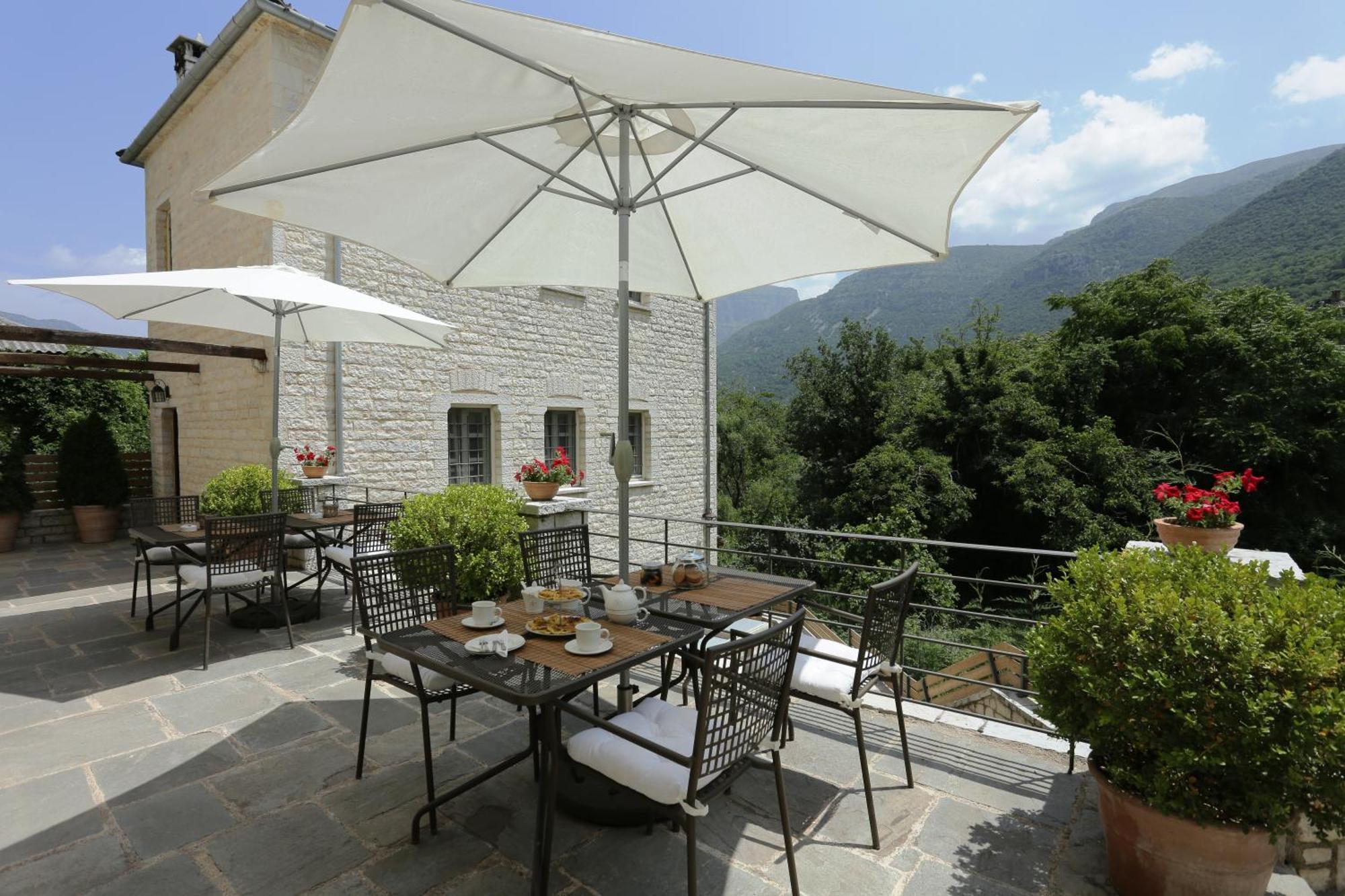 Gamila Rocks Mountain Hotel 아리스티 외부 사진
