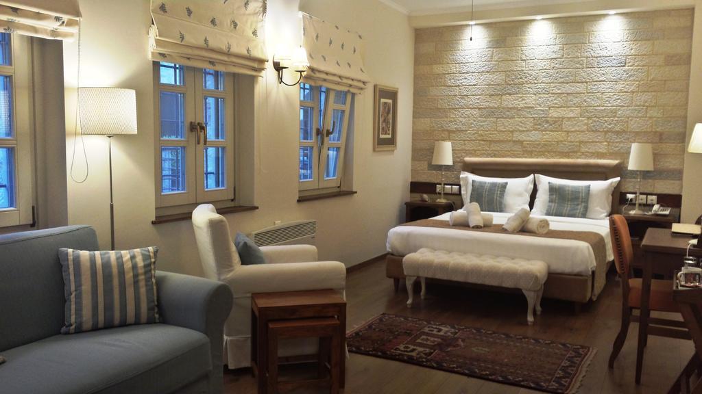 Gamila Rocks Mountain Hotel 아리스티 외부 사진